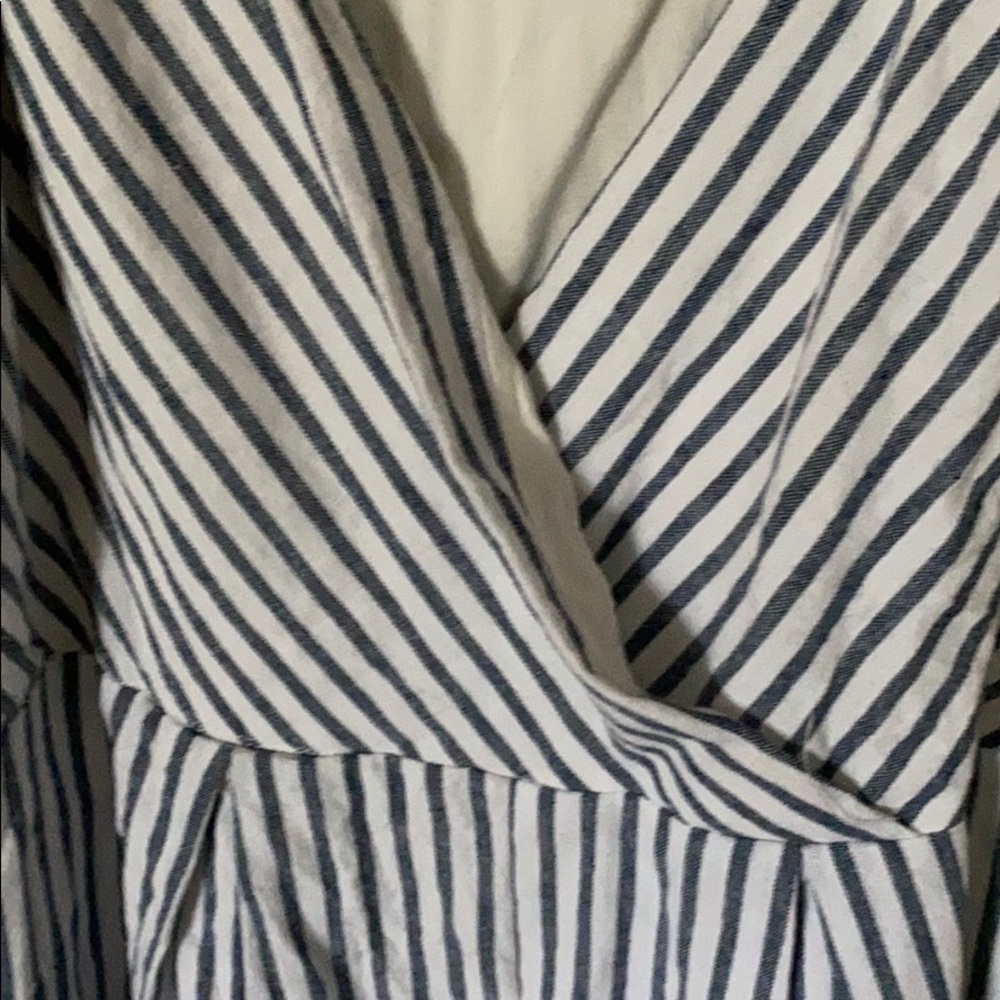 Stripped romper - Picture 2 of 3